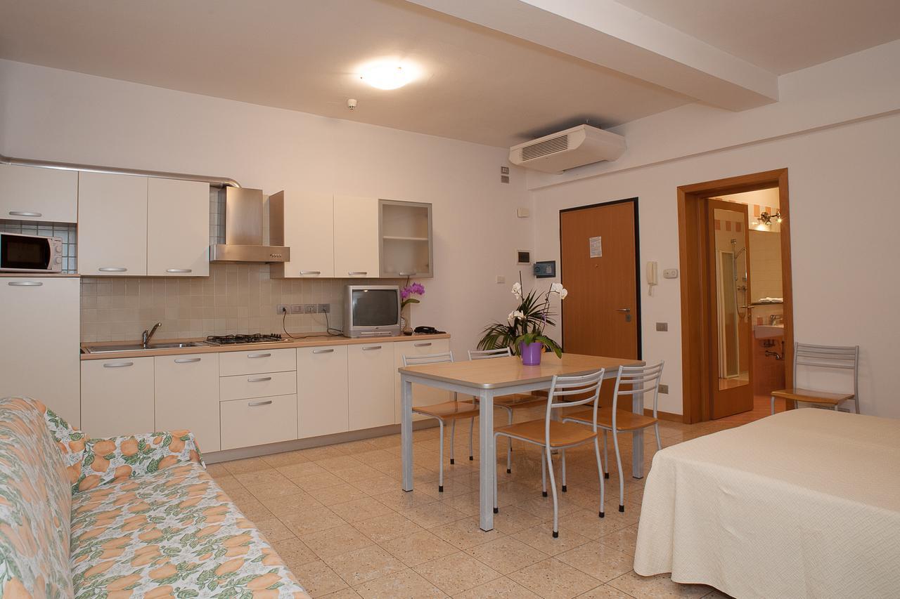 Residence Ca D'Oro Lido di Jesolo Exterior foto