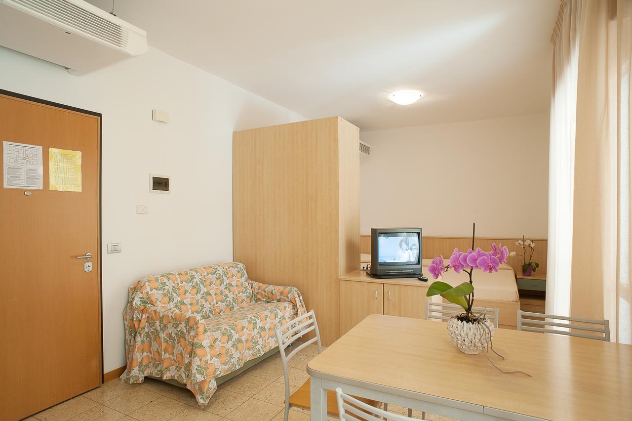Residence Ca D'Oro Lido di Jesolo Exterior foto